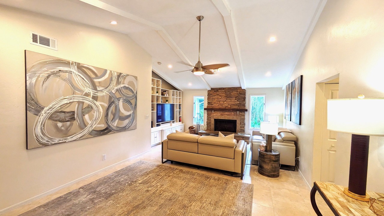 Photo of Livingroom in North Naples