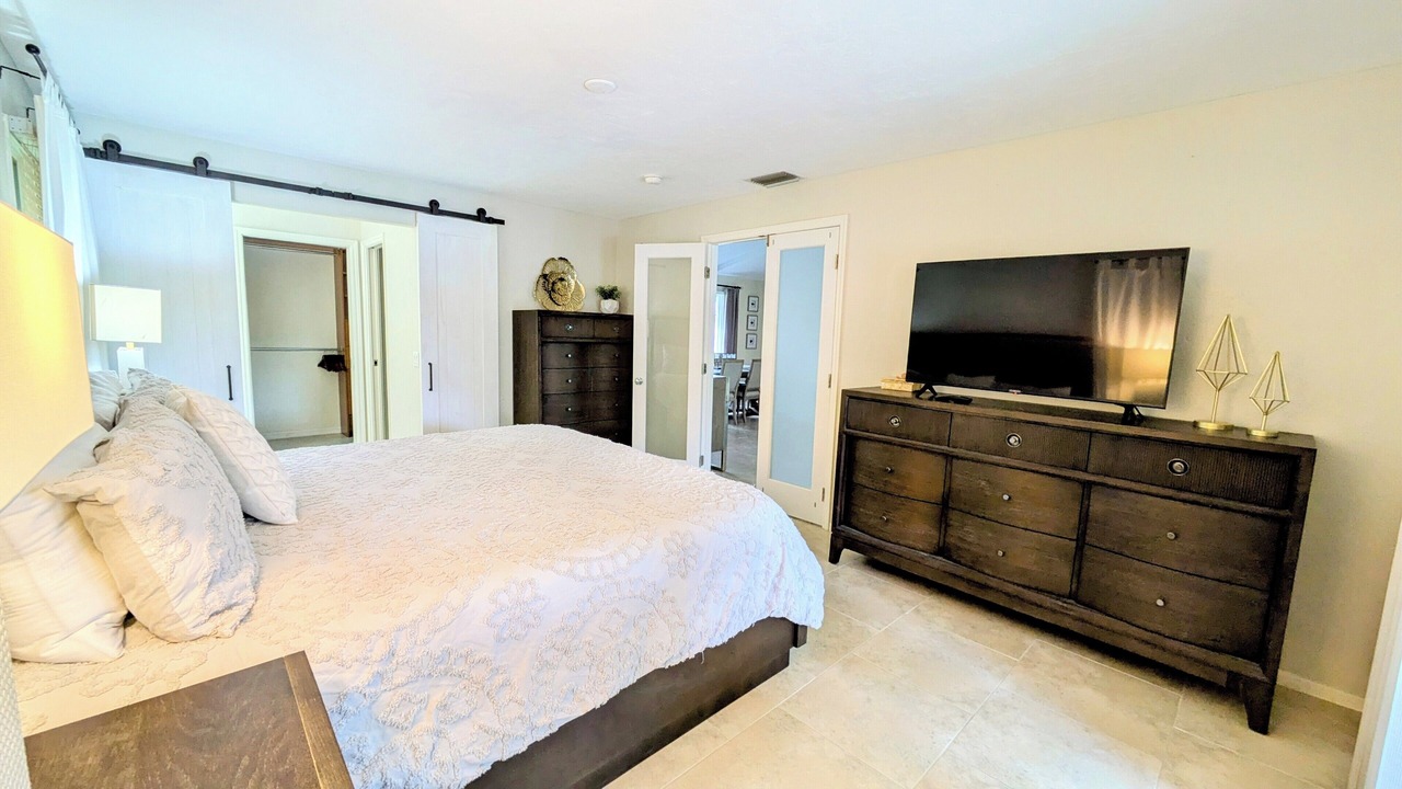 Photo of Bedroom in North Naples