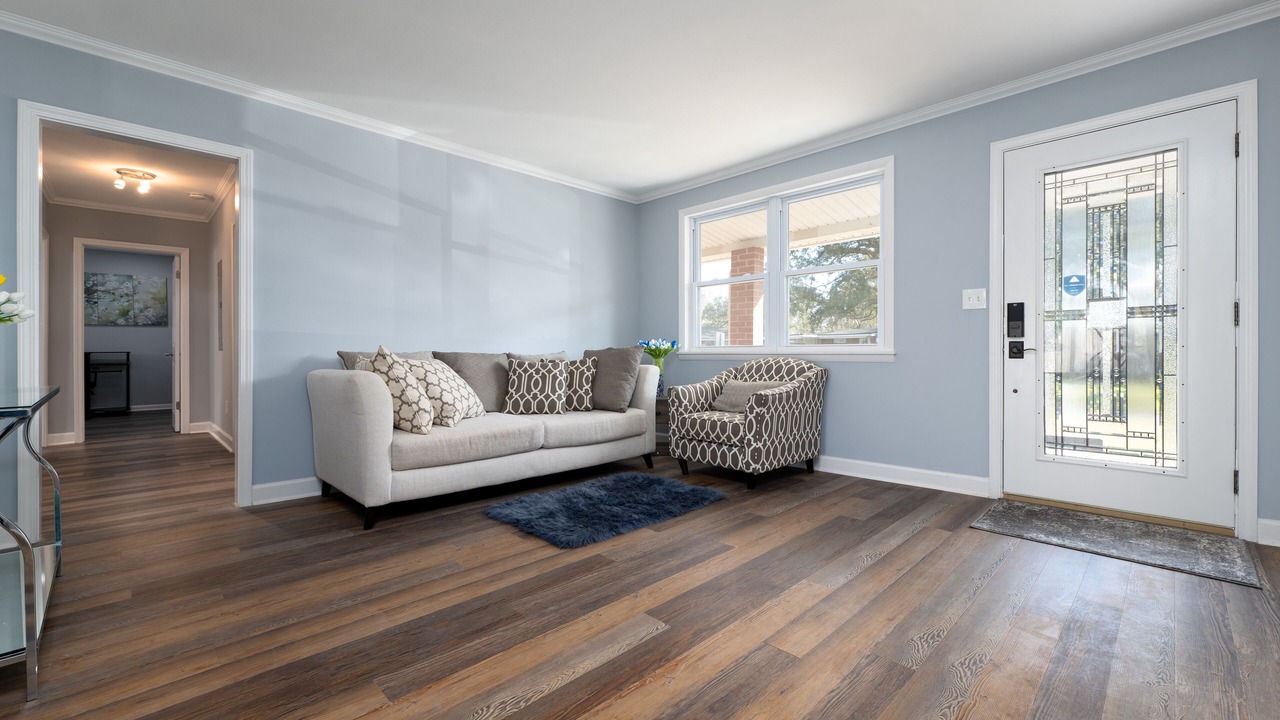 Photo of Livingroom in Jacksonville