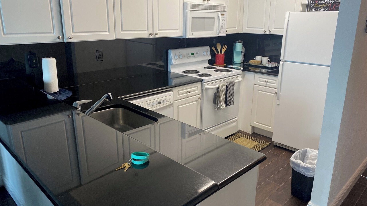 Photo of Kitchen in Hollywood South Central Beach