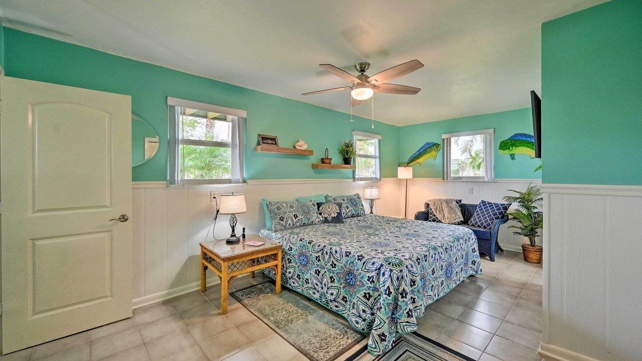 Photo of Bathroom in Everglades City