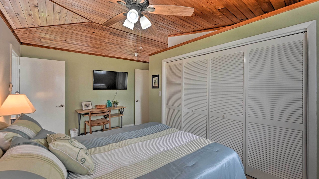 Photo of Bedroom in Everglades City