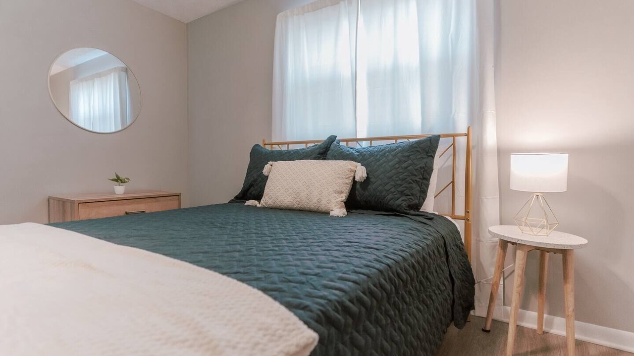 Photo of Bedroom in Sandalwood