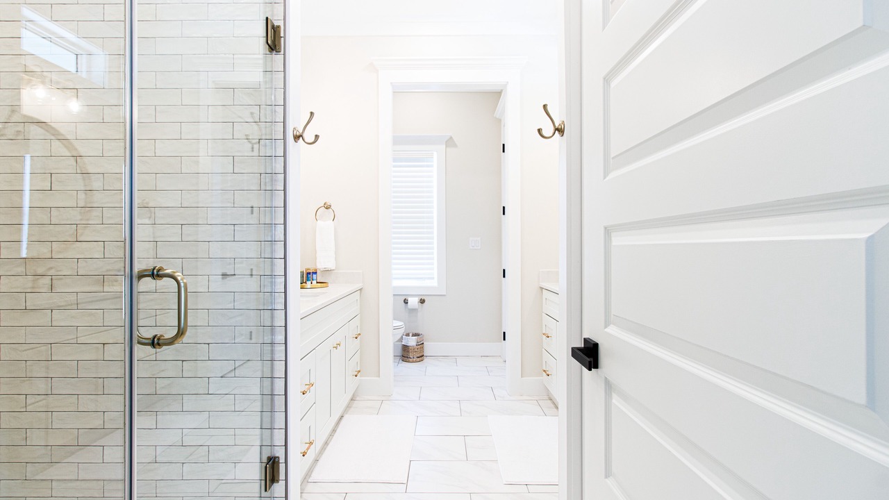 Photo of Bathroom in Navarre Beach