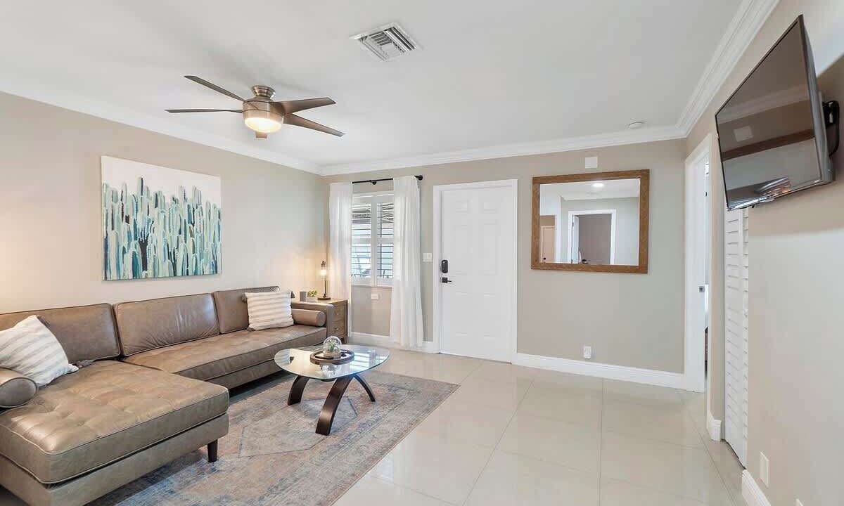 Photo of Bedroom in Lake Ridge