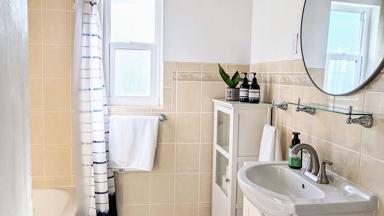 Photo of Bathroom in Forest City