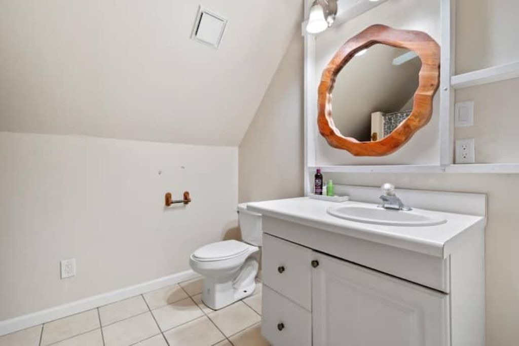 Photo of Bathroom in Moore Haven