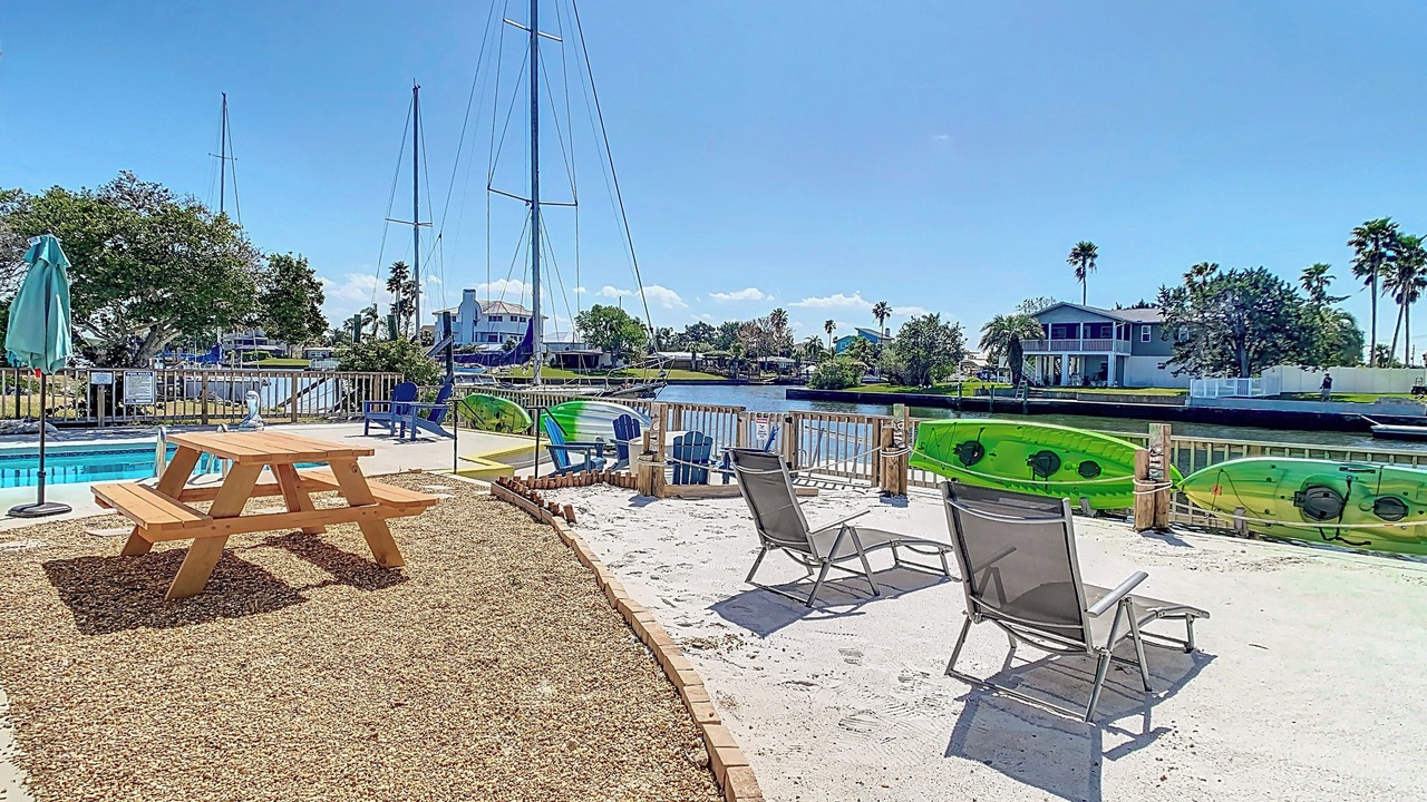 Photo of Outdoor in Spring Hill