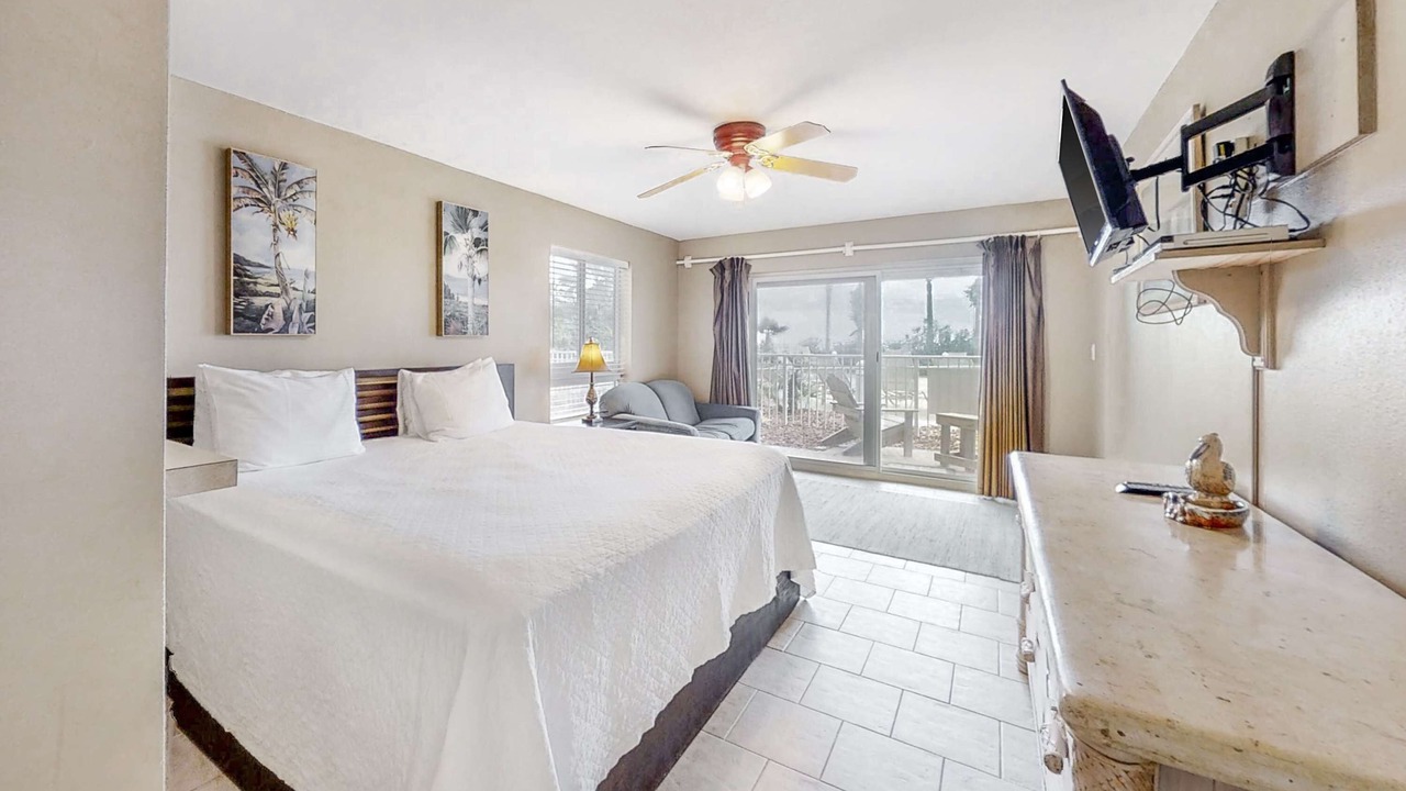 Photo of Bedroom in Destin