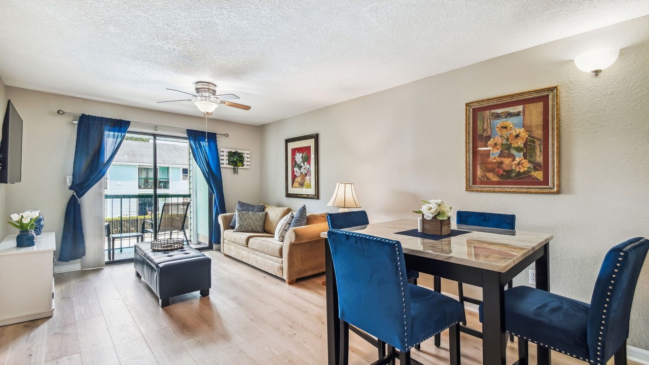 Photo of Livingroom in Temple Terrace
