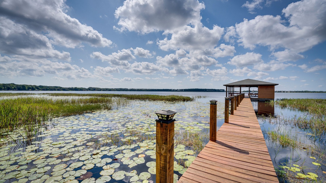 Photo of Outdoor in Groveland