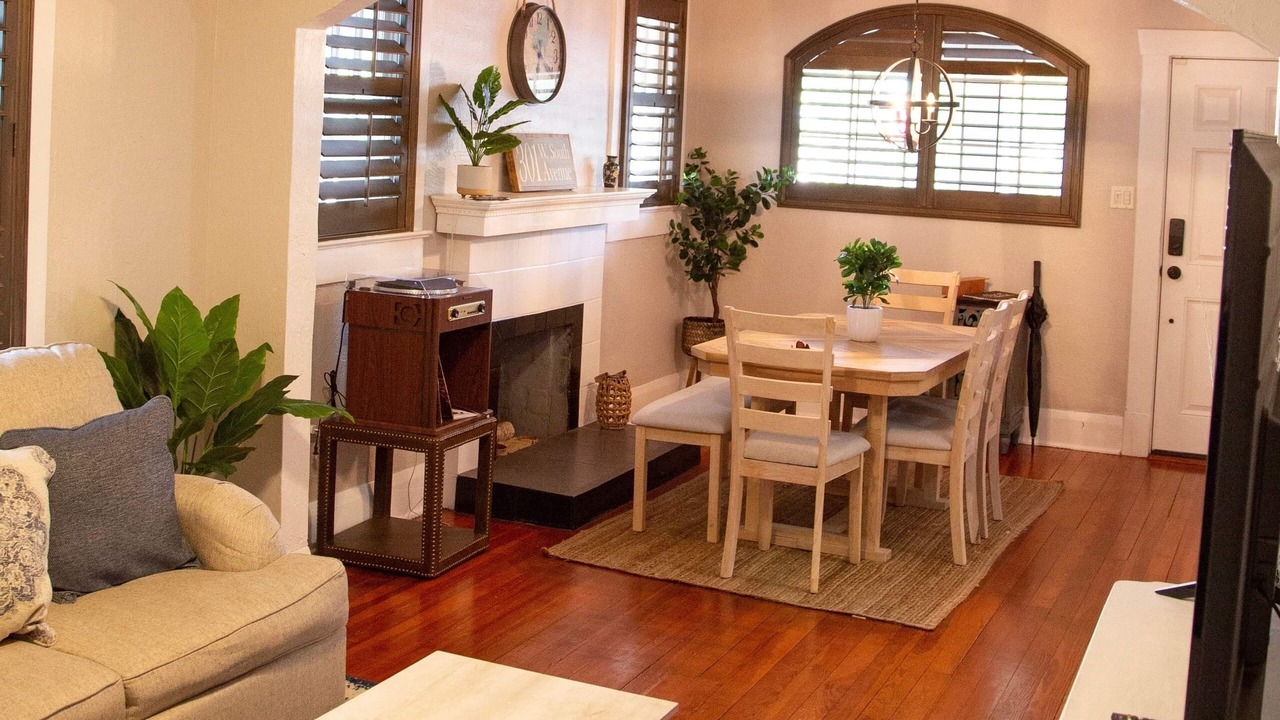 Photo of Livingroom in South Seminole Heights