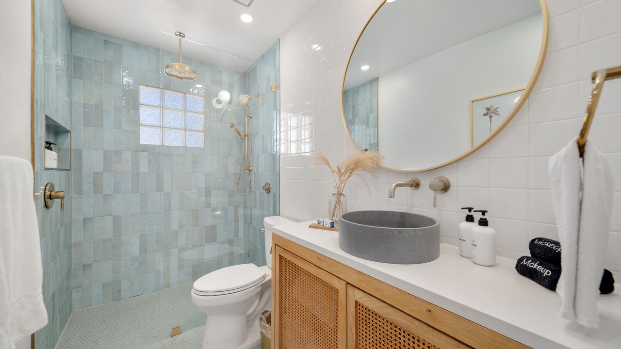 Photo of Bathroom in Port Canaveral