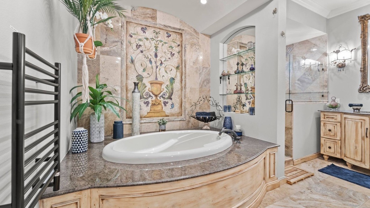 Photo of Bathroom in Seminole