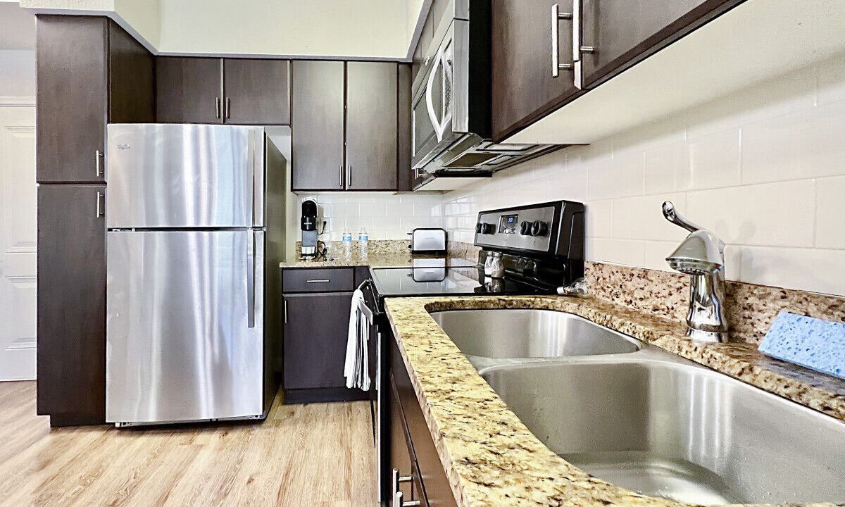 Photo of Kitchen in Carver City - Lincoln Gardens