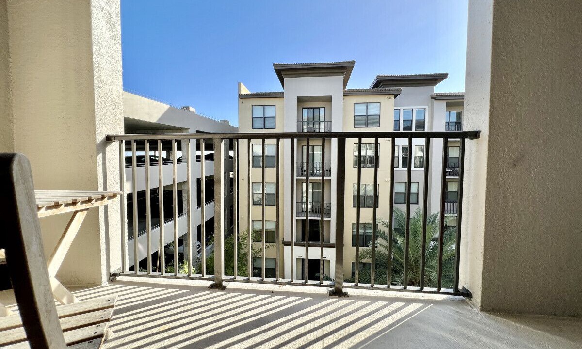 Photo of Outdoor in Carver City - Lincoln Gardens