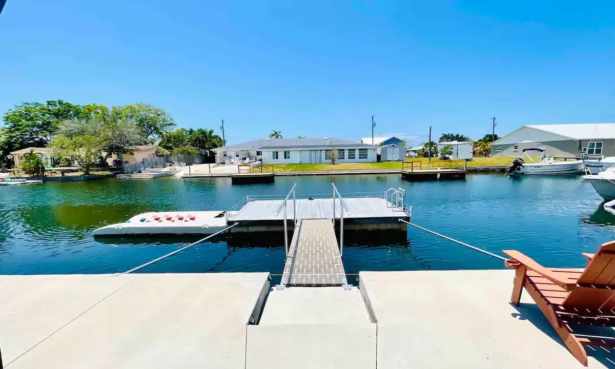 Photo of Outdoor in Hudson Beach Estates