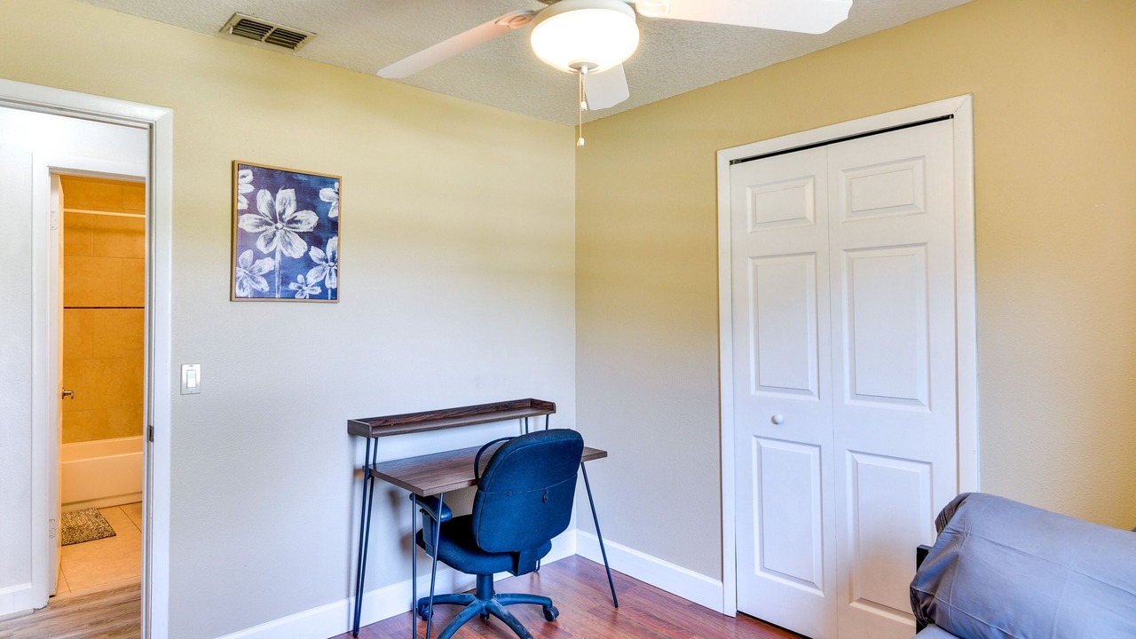 Photo of Bedroom in Longwood