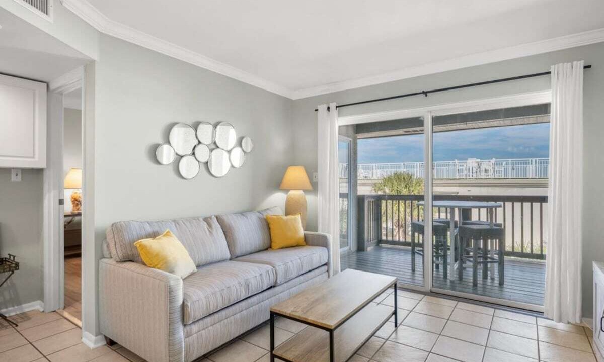 Photo of Livingroom in Fernandina Beach