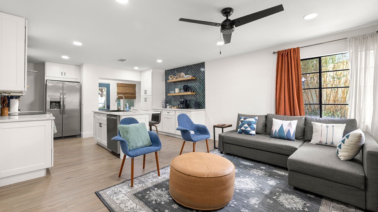 Photo of Livingroom in Old Seminole Heights