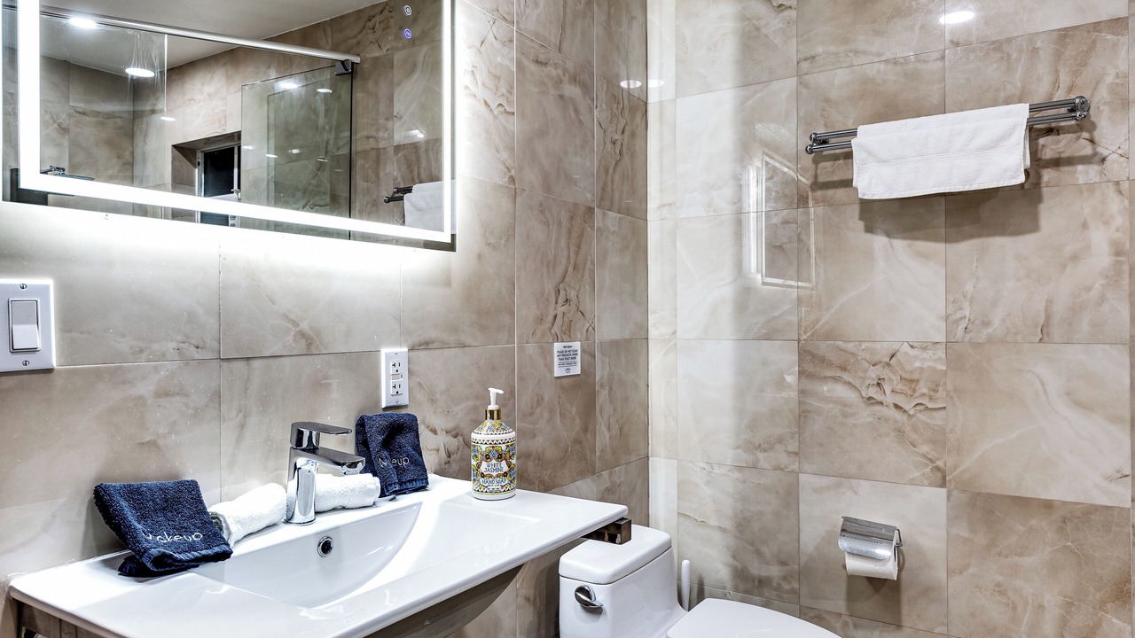 Photo of Bathroom in Ludlam