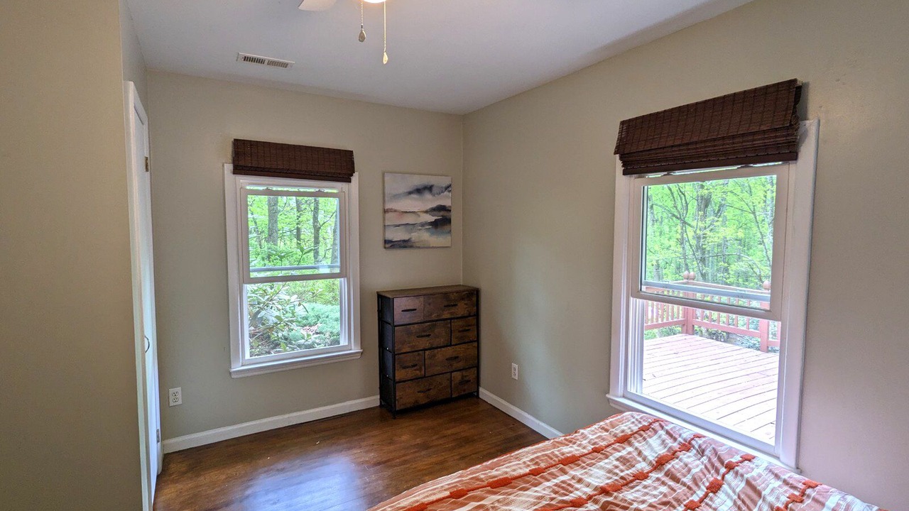 Photo of Bedroom in Sylva