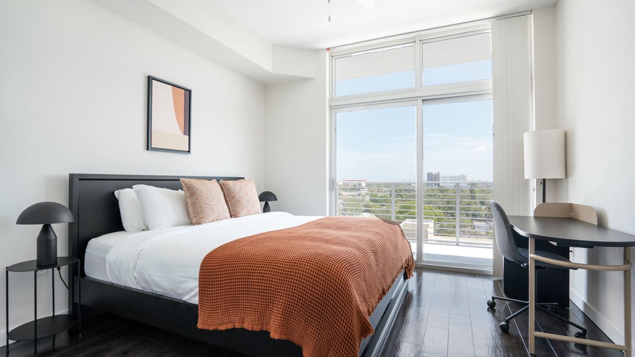 Photo of Bedroom in Poinciana Park