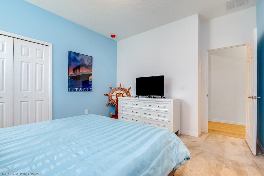 Photo of Bedroom in Loughman