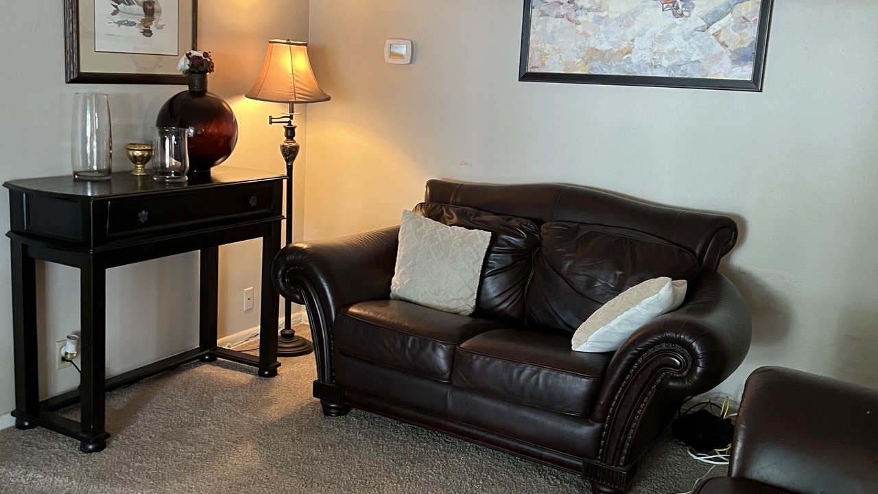 Photo of Livingroom in Forest City