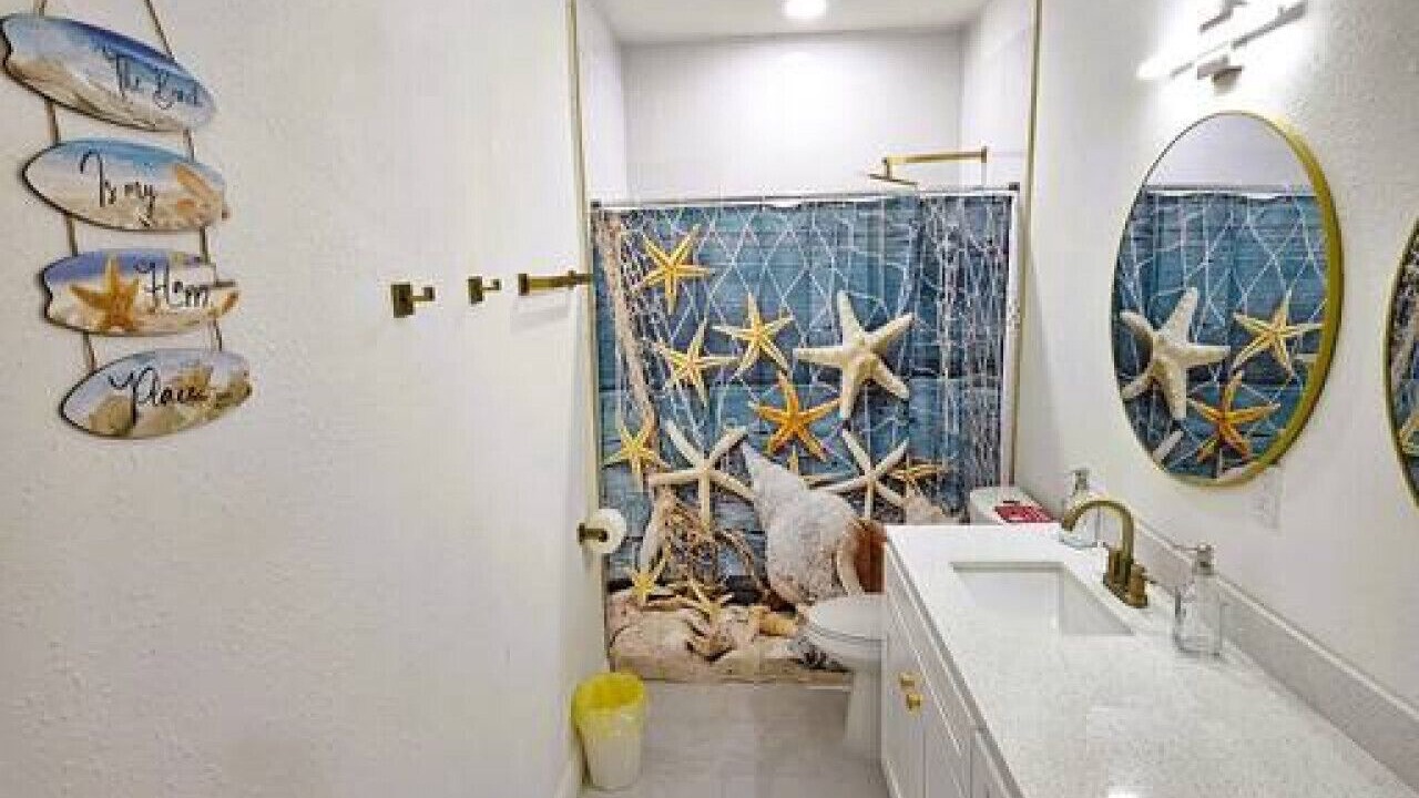 Photo of Bathroom in Ortona North