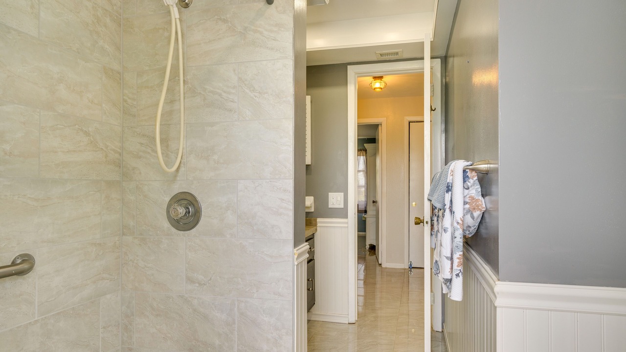 Photo of Bathroom in Oakland Hills