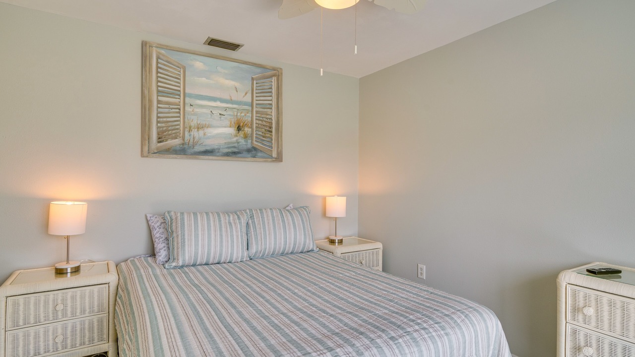 Photo of Bedroom in Oakland Hills
