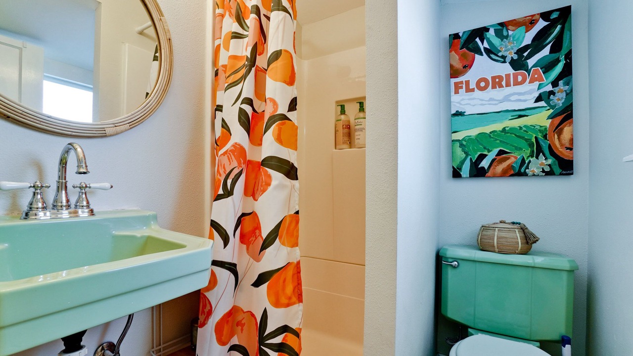 Photo of Bathroom in River District