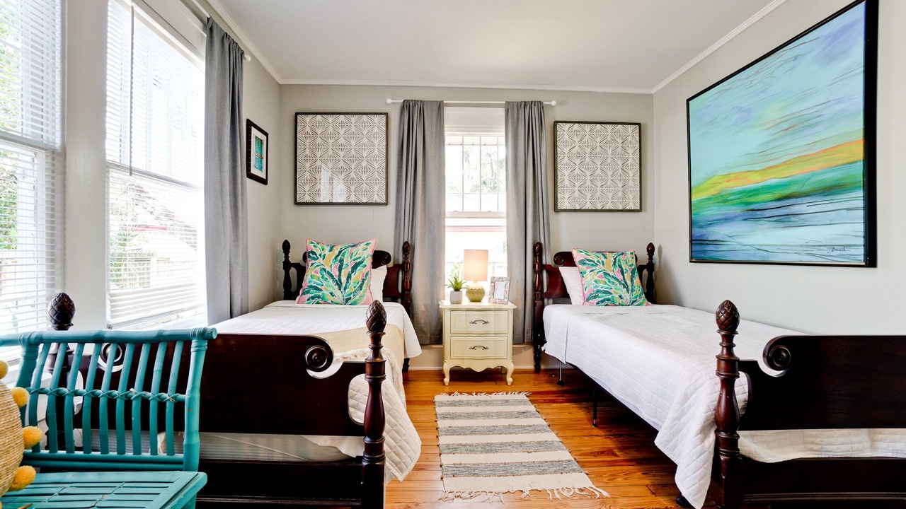 Photo of Bedroom in River District
