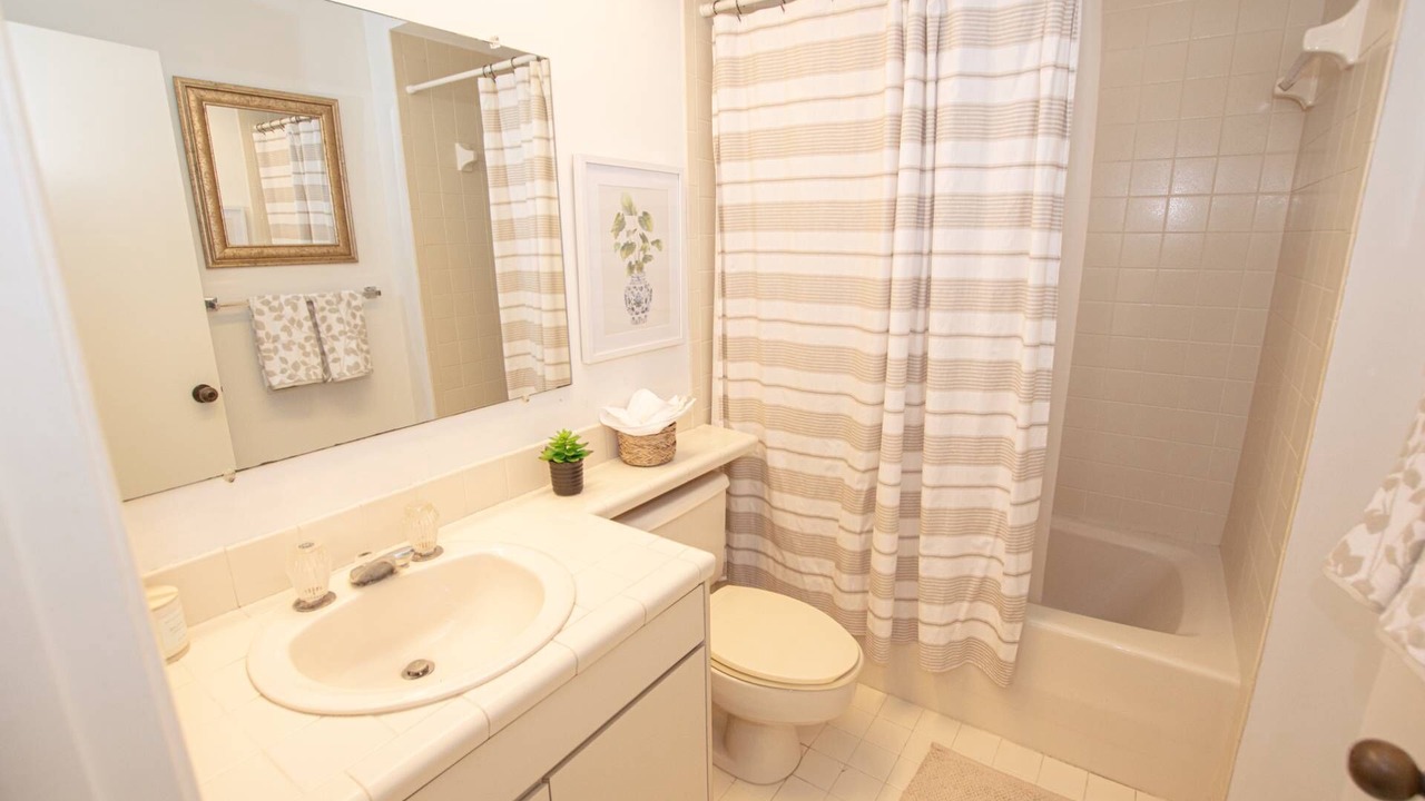 Photo of Bathroom in Fairway Village
