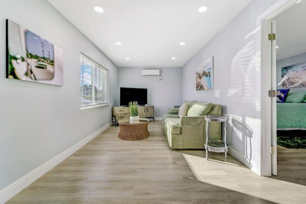 Photo of Livingroom in Singer Island