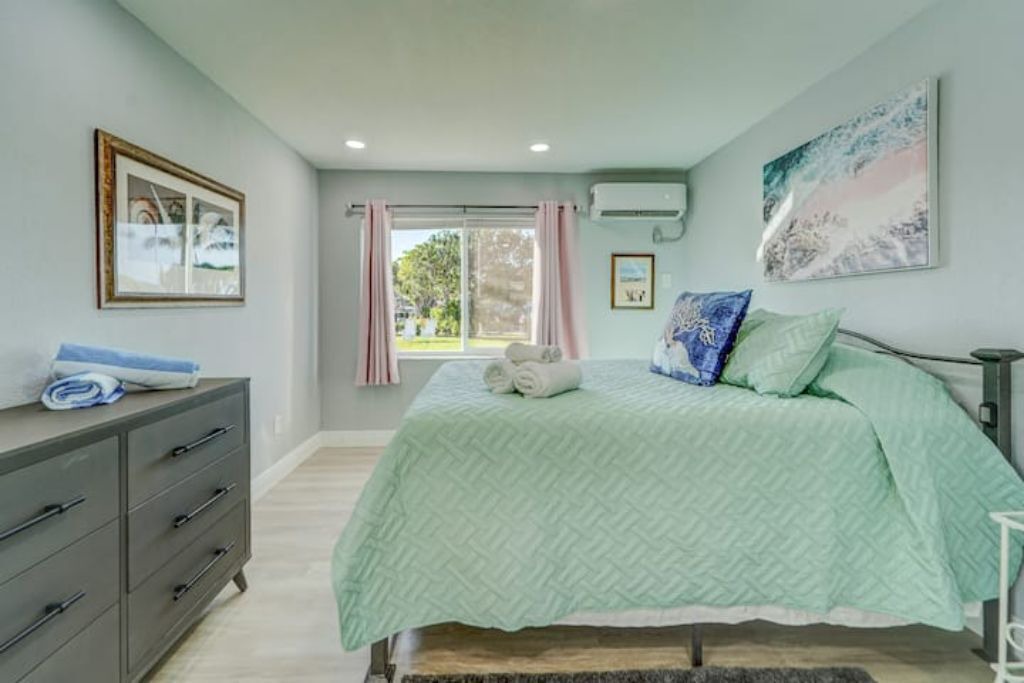 Photo of Bedroom in Singer Island