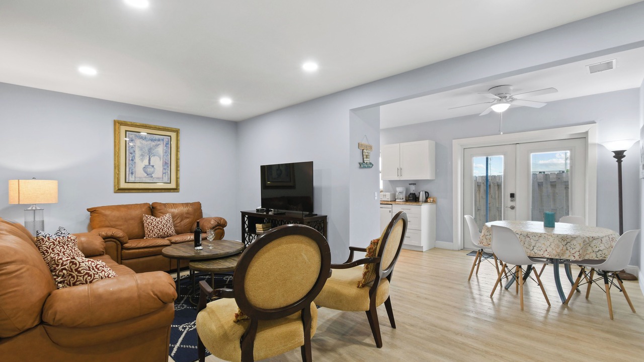 Photo of Livingroom in Singer Island