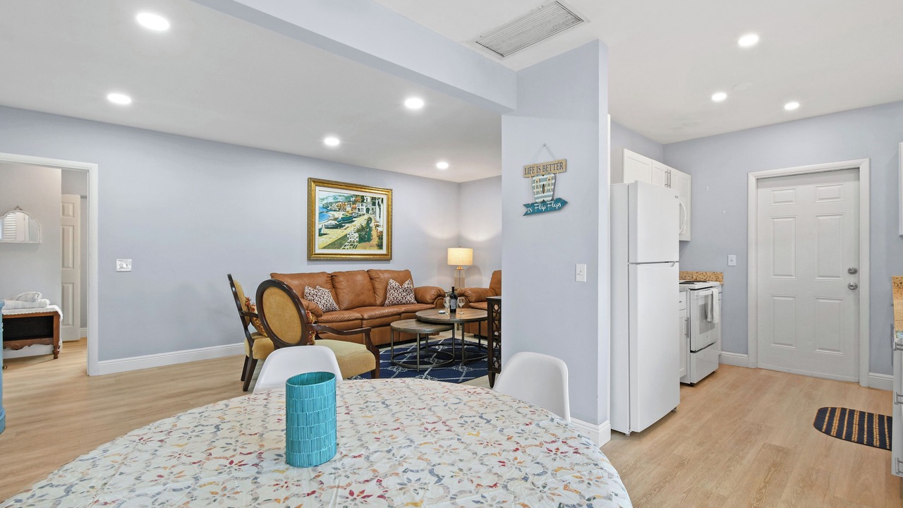 Photo of Livingroom in Singer Island