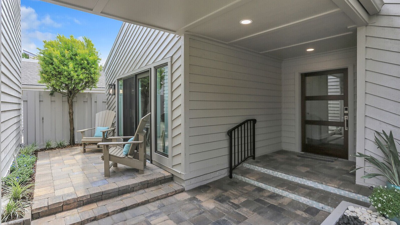 Photo of Patio Balcony in Sawgrass