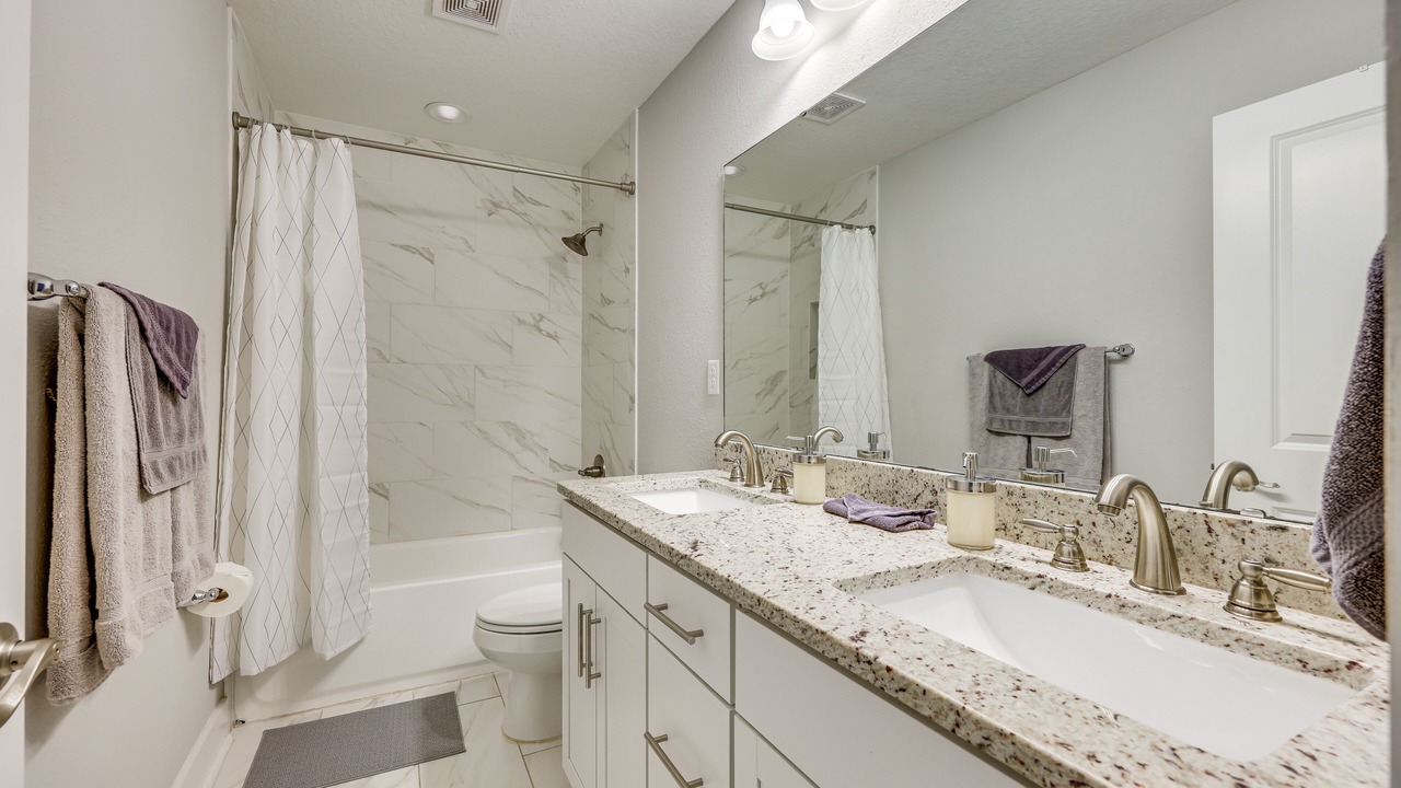 Photo of Bathroom in Southbank