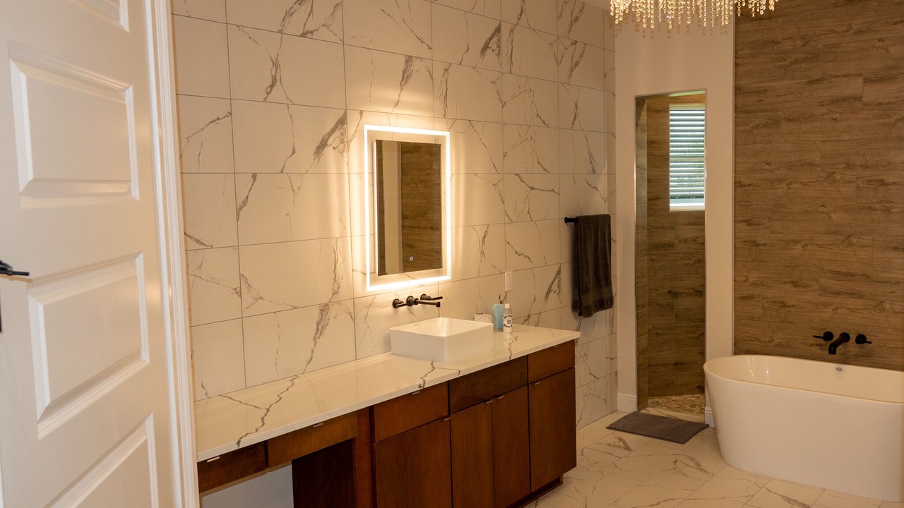 Photo of Bathroom in Painters Walk