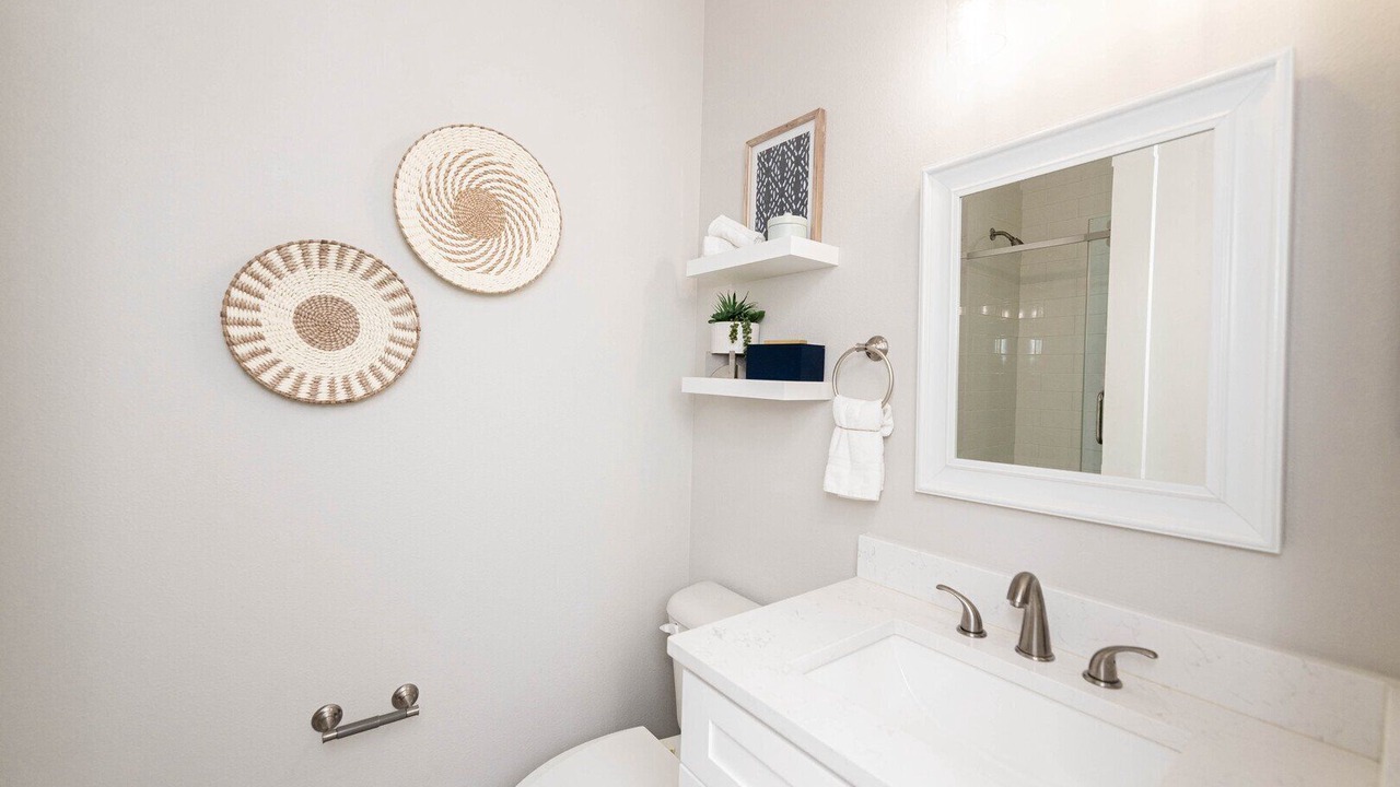 Photo of Bathroom in Cape Caneveral Beach Gardens