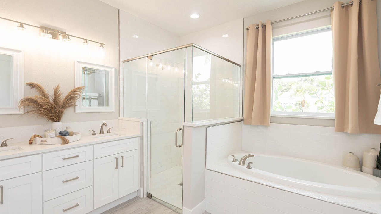 Photo of Bathroom in Cape Caneveral Beach Gardens