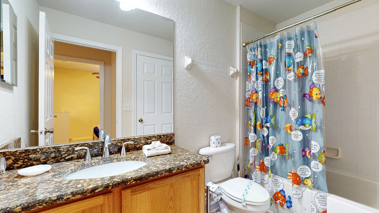 Photo of Bathroom in Trafalgar Village