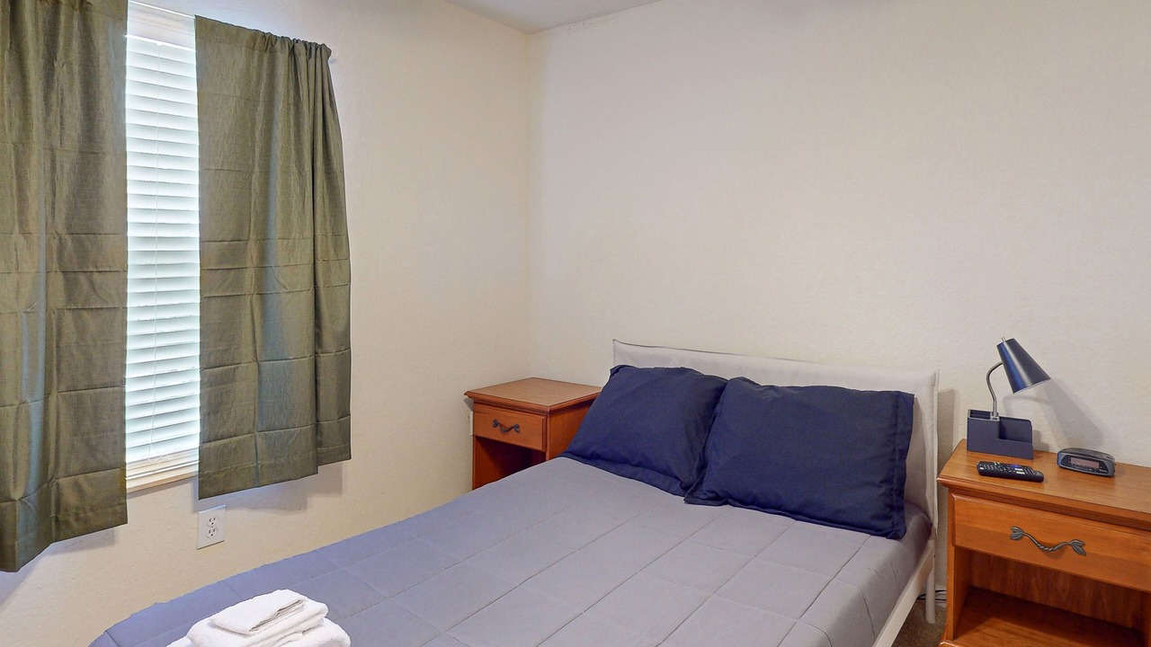 Photo of Bedroom in Trafalgar Village