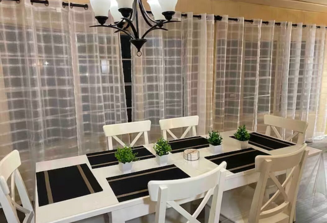 Photo of Livingroom in Wesley Chapel