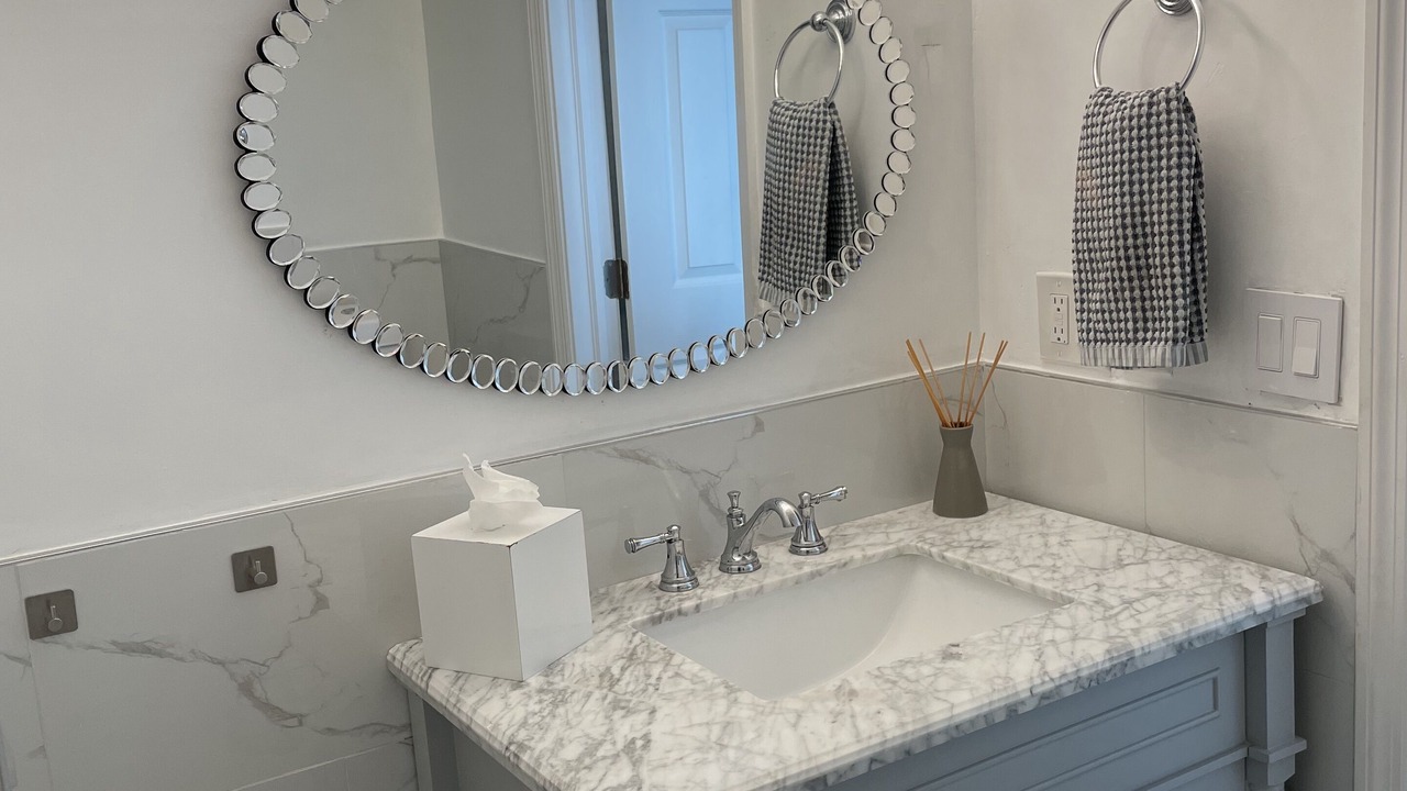 Photo of Bathroom in Old Northwood Historic District