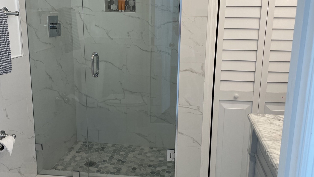 Photo of Bathroom in Old Northwood Historic District