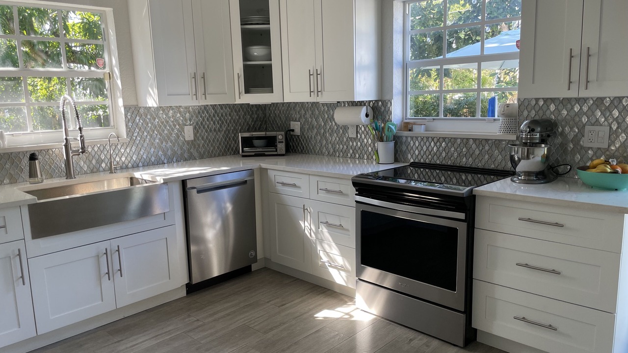 Photo of Kitchen in Old Northwood Historic District